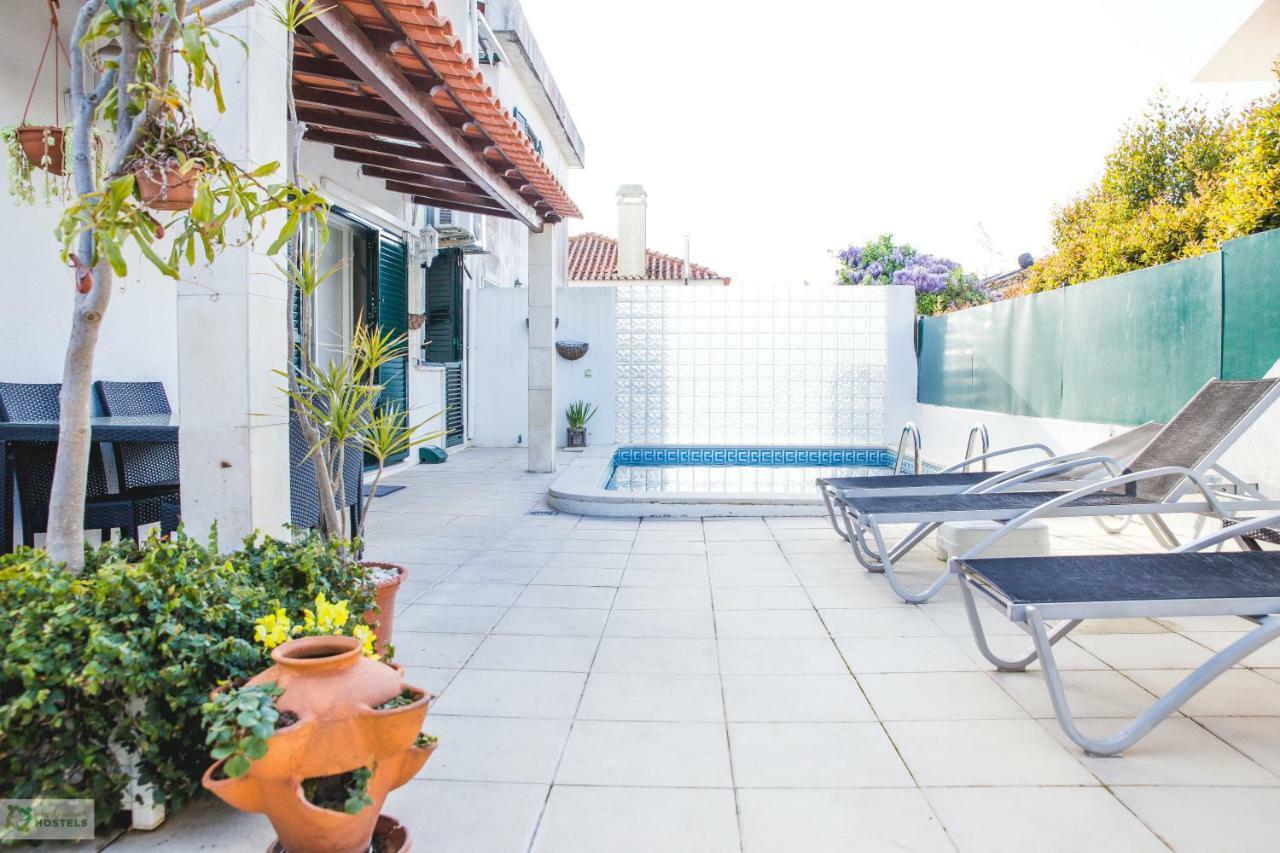 Help Yourself Hostels - Carcavelos Coast Extérieur photo