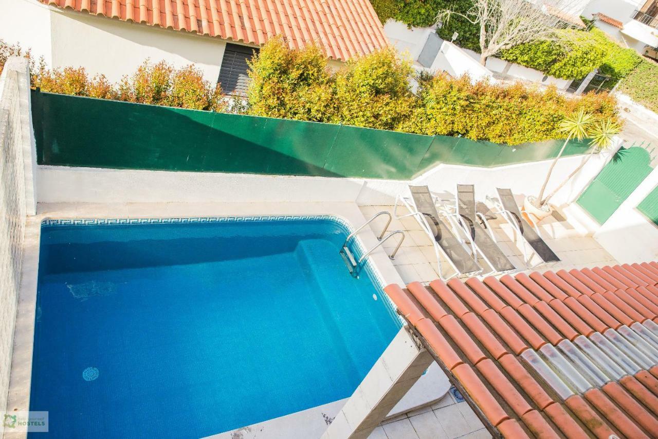 Help Yourself Hostels - Carcavelos Coast Extérieur photo