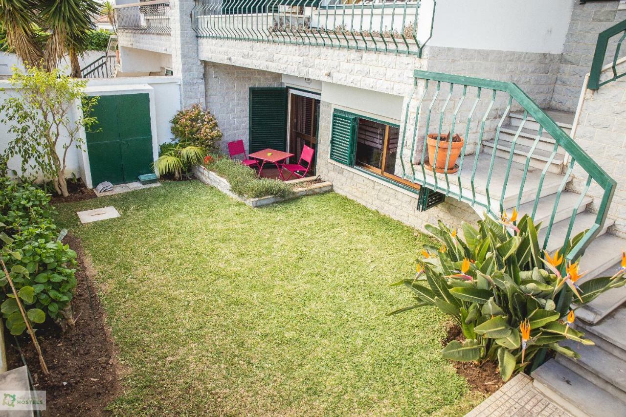Help Yourself Hostels - Carcavelos Coast Extérieur photo
